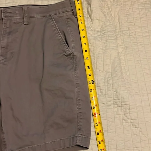 Gray stretch chino shorts 32 - Picture 9 of 11